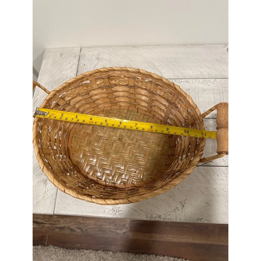 Vintage Oval Wicker Basket with Wood Handles Natural Woven Bread Fruit Tray